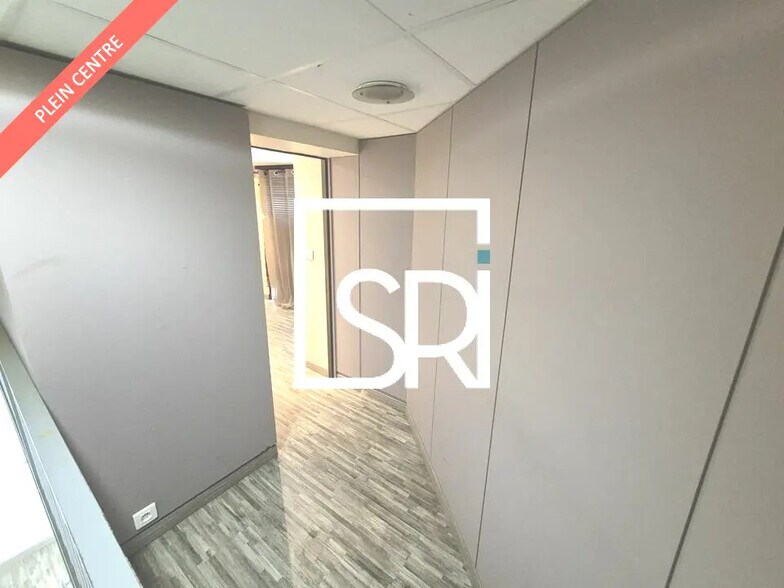 Local commercial dans Clermont-Ferrand à louer - Photo intérieure – Image 3 sur 11