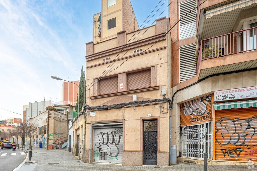 Local commercial dans L'Hospitalet de Llobregat, Barcelona à vendre - Photo de l’immeuble – Image 2 sur 5