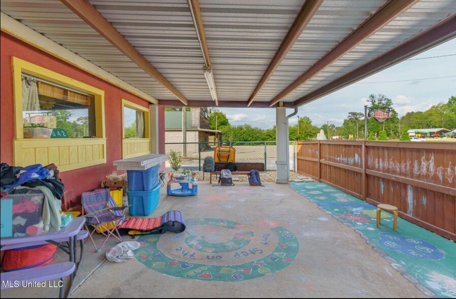 1042 Hwy 42, Sumrall, MS à vendre - Photo de l’immeuble – Image 3 sur 8