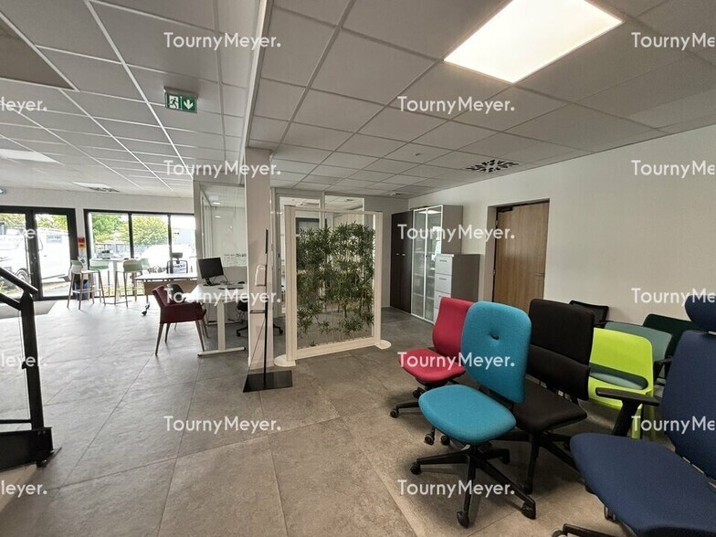 16 Rue Des Clairières, Les Sorinières à louer - Photo intérieure – Image 2 sur 4