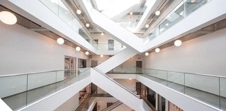 Plus de détails pour 460 Doyle Ave, Kelowna, BC - Coworking à louer