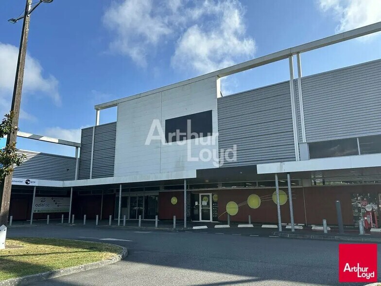 Local commercial dans Liffré à louer - Photo de l’immeuble – Image 1 sur 3