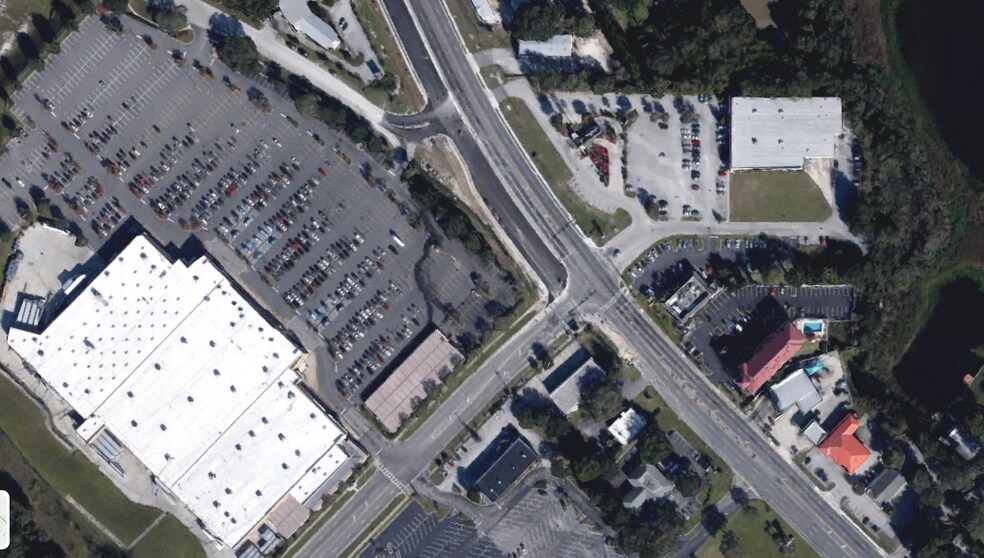 2500 Citrus Blvd, Leesburg, FL à vendre - Photo de l’immeuble – Image 3 sur 5