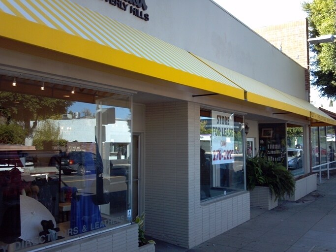 215 S Robertson Blvd, Beverly Hills, CA à louer - Photo de l’immeuble – Image 2 sur 5