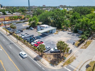 Plus de détails pour 555 W International Speedway Blvd, Daytona Beach, FL - Local commercial à vendre