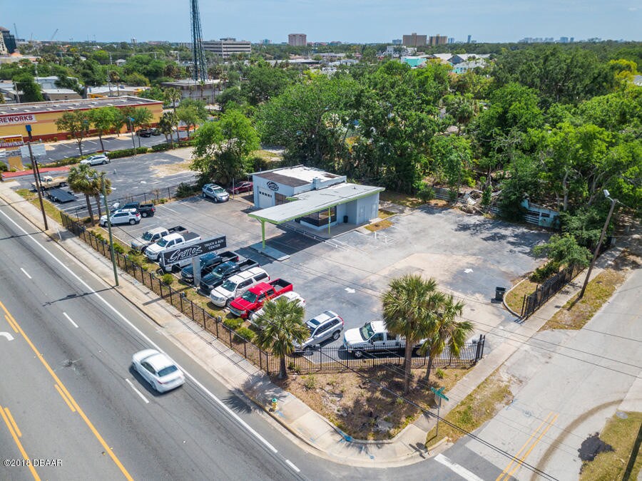 555 W International Speedway Blvd, Daytona Beach, FL à vendre Photo principale– Image 1 sur 35