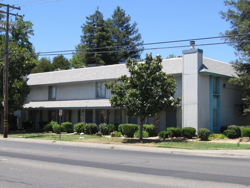 1491-1499 Bellevue Rd, Atwater, CA à vendre Photo principale– Image 1 sur 36