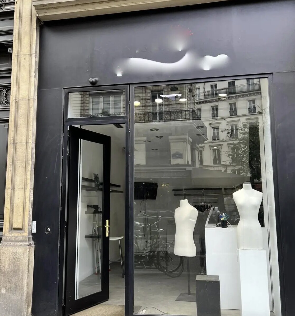 37 Rue Etienne Marcel, Paris à louer Photo intérieure– Image 1 sur 2