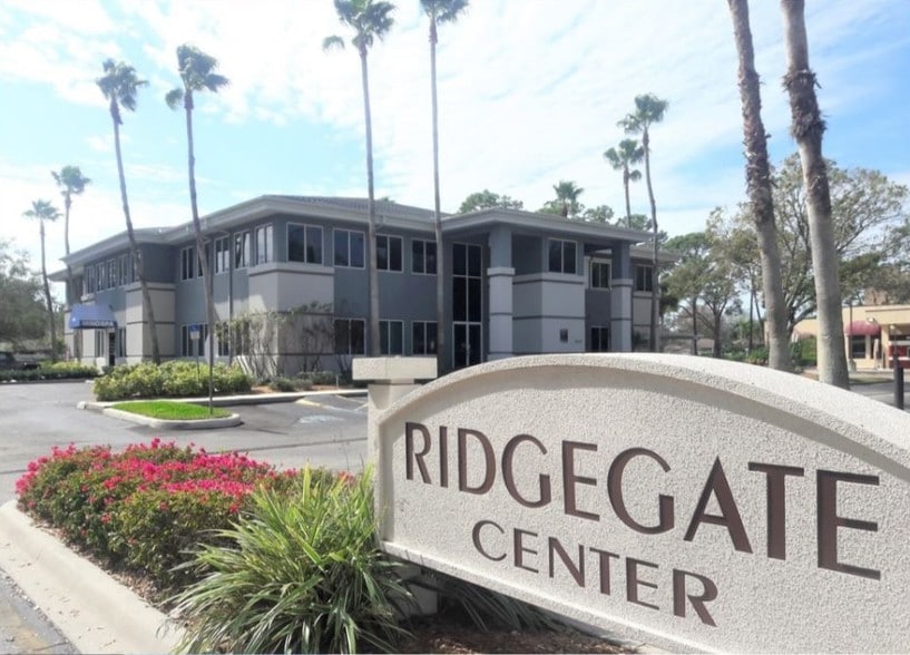 5632 Bee Ridge Rd, Sarasota, FL à louer - Photo principale – Image 1 sur 6