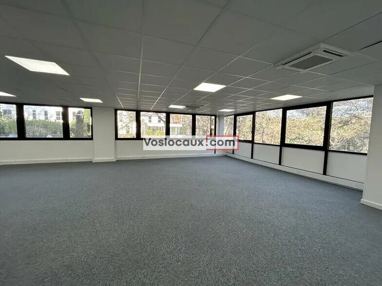 Bureau dans SOPHIA ANTIPOLIS à louer - Photo intérieure – Image 1 sur 5