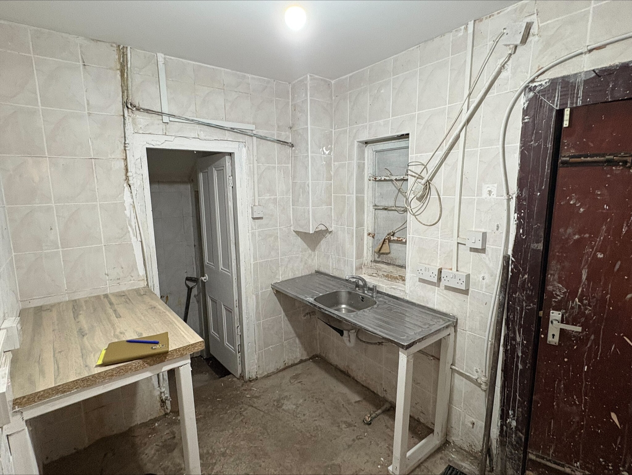 945 Oldham Rd, Manchester à louer Photo intérieure– Image 1 sur 2