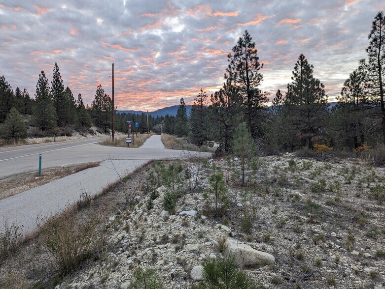 TBD Highway 21, Idaho City, ID à vendre - Photo de l’immeuble – Image 2 sur 10