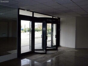 Industriel/Logistique dans Herblay-sur-Seine à louer Photo de l’immeuble– Image 2 sur 16