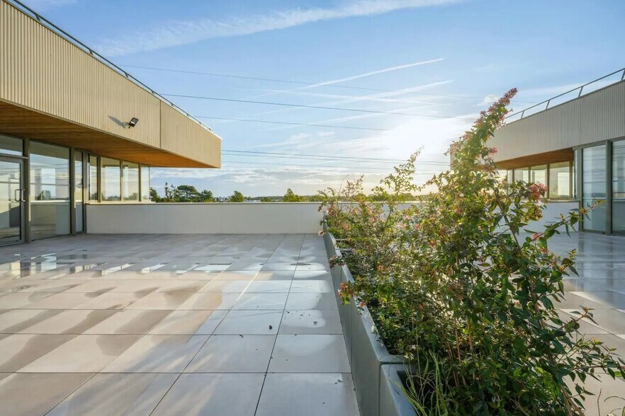 Bureau dans Mérignac à louer - Photo de l’immeuble – Image 3 sur 44