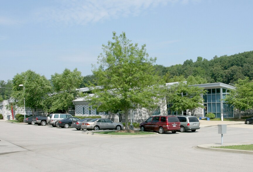 6727-6729 Deerfoot Pky, Trussville, AL à louer - Photo de l’immeuble – Image 2 sur 6