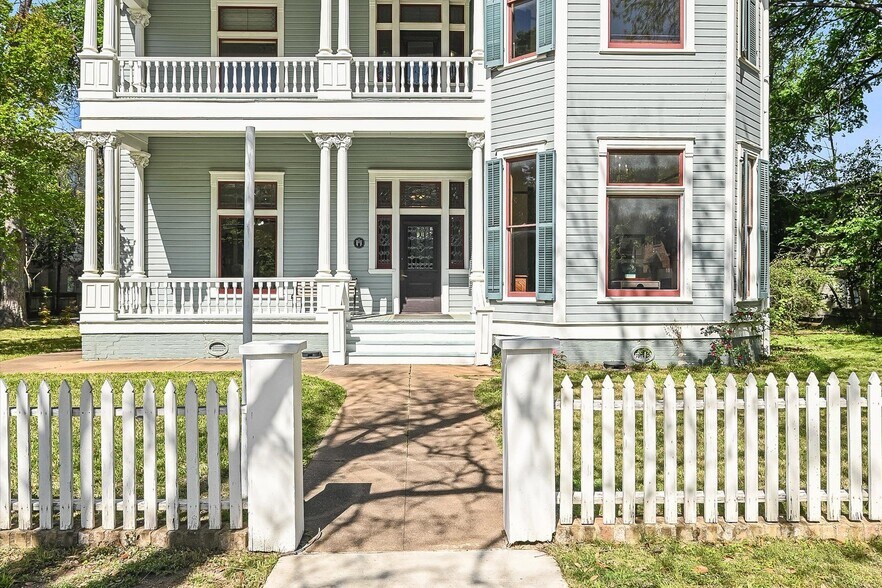 2210 San Gabriel St, Austin, TX à vendre - Photo de l’immeuble – Image 2 sur 20