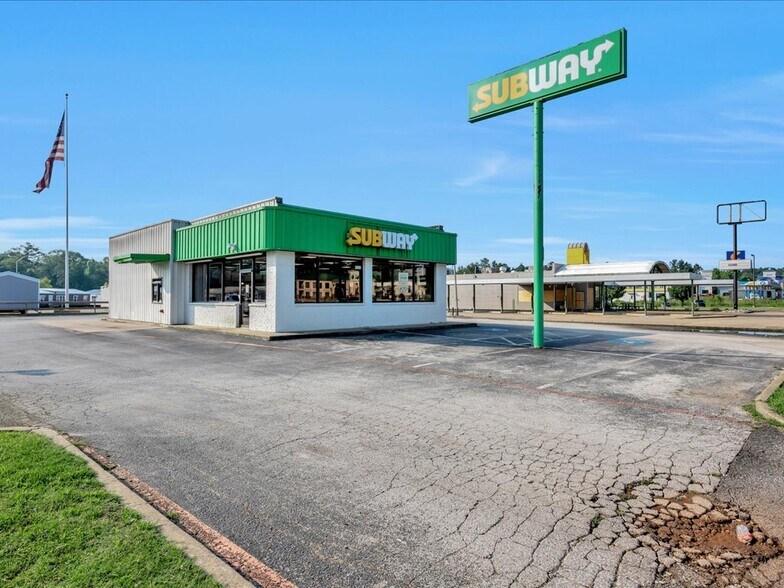 3415 South St, Nacogdoches, TX à vendre - Photo de l’immeuble – Image 3 sur 27