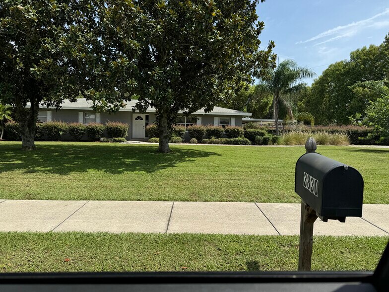 3830 Clubhouse Rd, Lakeland, FL à vendre - Photo de l’immeuble – Image 2 sur 22