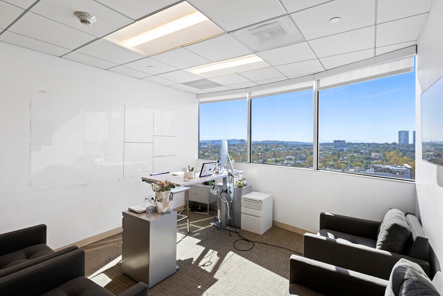 9701 Wilshire Blvd, Beverly Hills, CA à louer - Photo intérieure – Image 3 sur 3