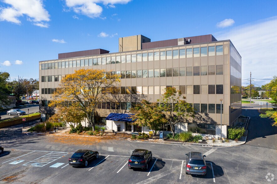 1101 N Kings Hwy, Cherry Hill, NJ à louer - Photo de l’immeuble – Image 1 sur 16