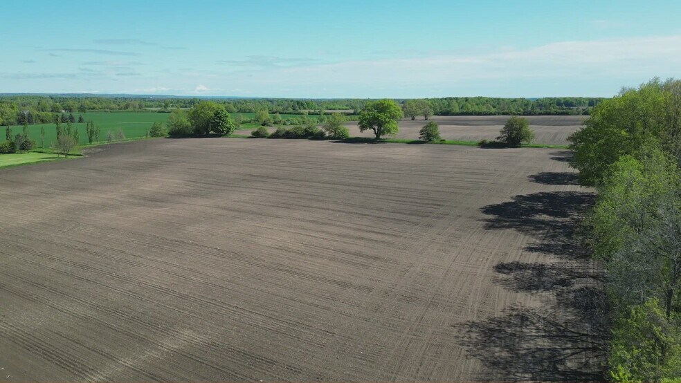 10330 Fifth Line, Halton Hills, ON à vendre - Vidéo sur l’annonce professionnelle – Image 2 sur 8