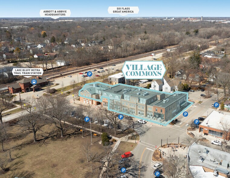 8-18 E Scranton Ave, Lake Bluff, IL à vendre - Photo de l’immeuble – Image 2 sur 6