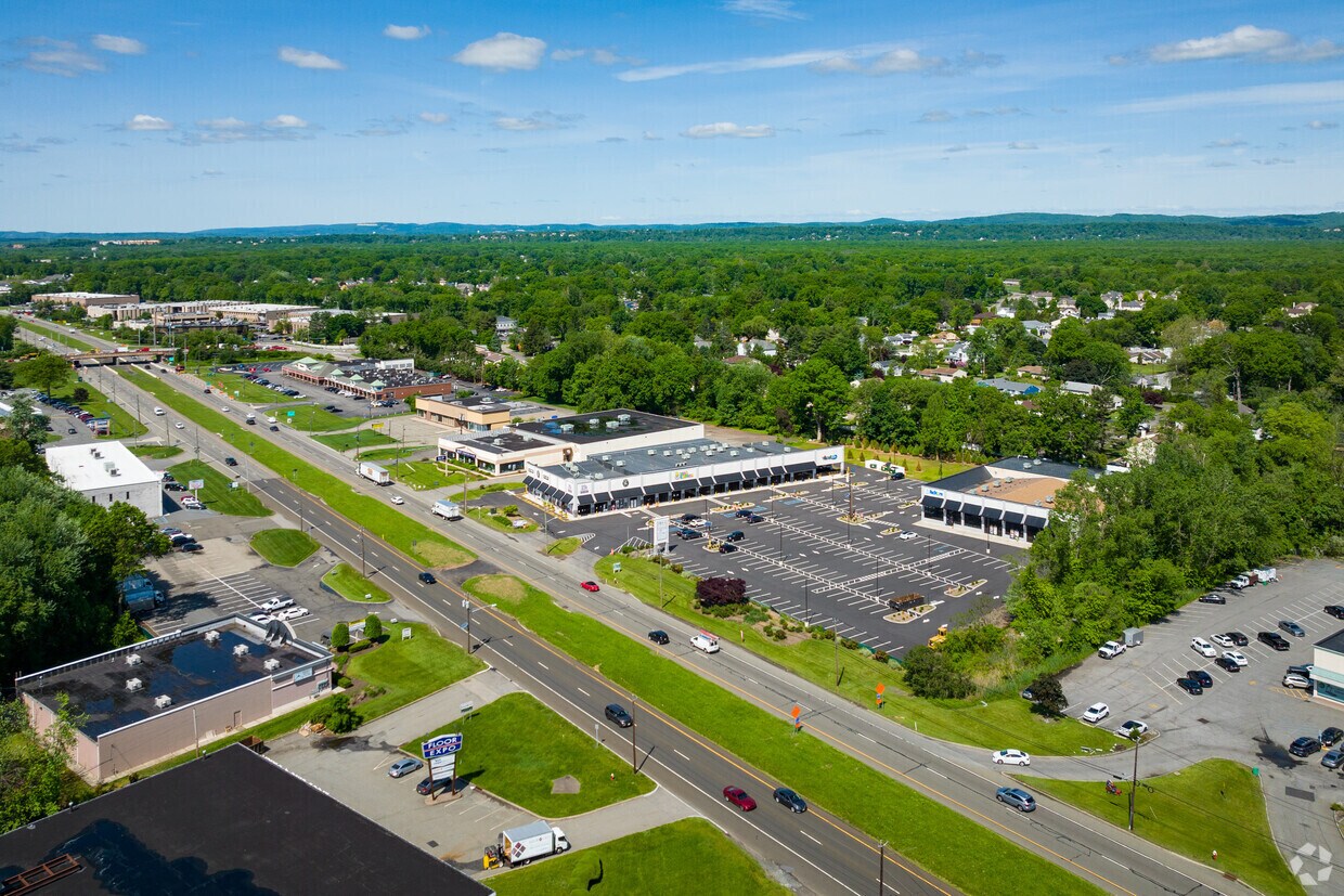 437 US Highway 46, Fairfield, NJ à louer Photo principale– Image 1 sur 5