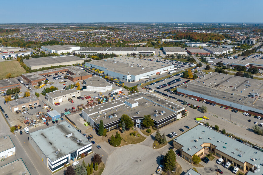 50 Casmir Ct, Concord, ON à louer - Aérien – Image 3 sur 3