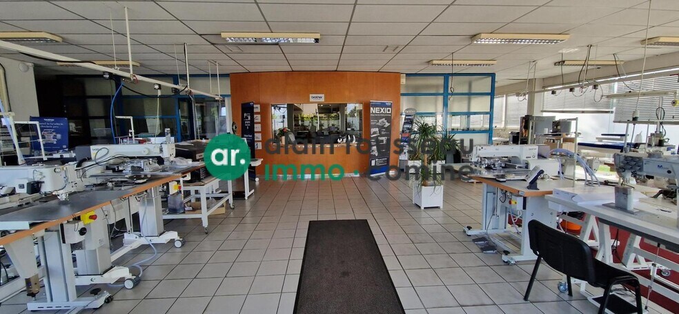 Local commercial dans Cholet à vendre - Photo intérieure – Image 2 sur 14