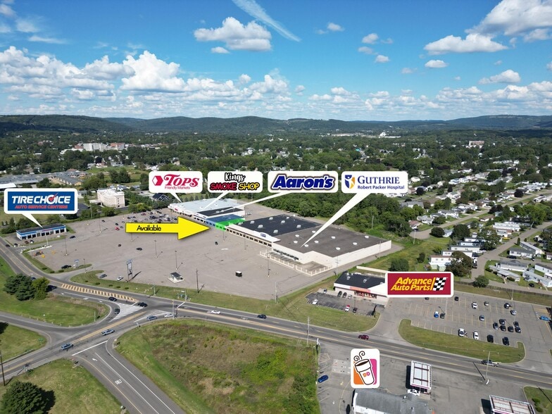 1000 N Elmira St, Sayre, PA à louer - Photo de l’immeuble – Image 2 sur 8