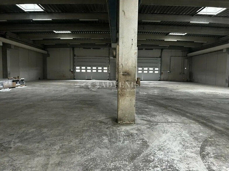 Industriel/Logistique dans Villeneuve-lès-Béziers à louer - Photo intérieure – Image 2 sur 4