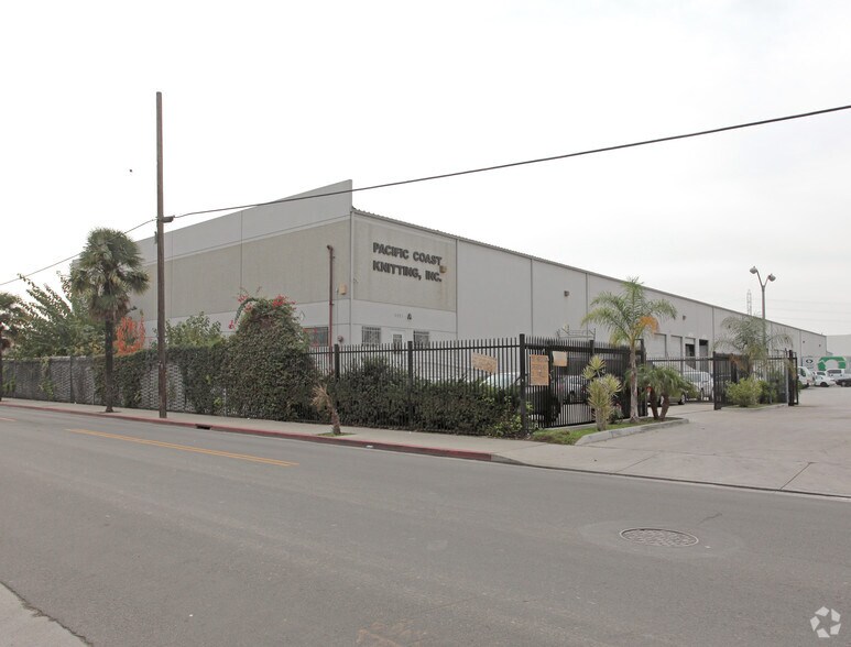 6051 Maywood Ave, Huntington Park, CA à louer - Photo de l’immeuble – Image 2 sur 4