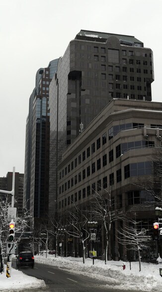 2000 Av McGill College, Montréal, QC à louer - Photo de l’immeuble – Image 2 sur 8
