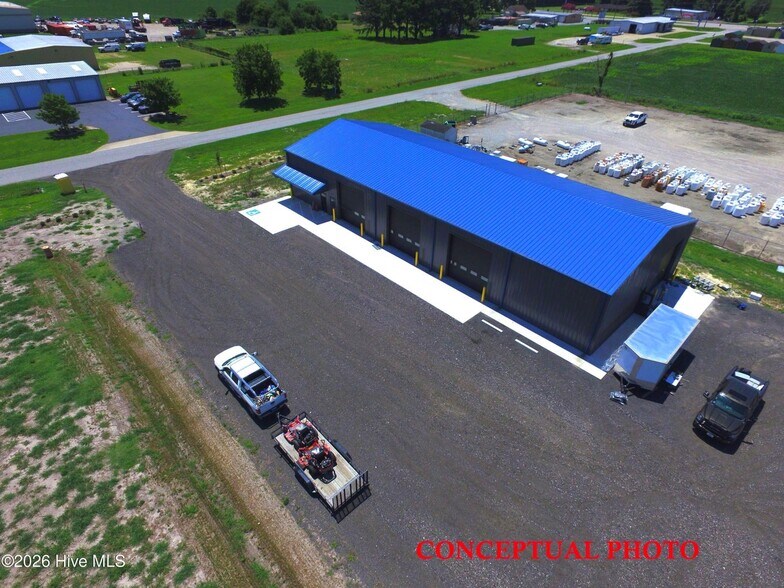 106 Lewis Drive, Elizabeth City, NC à vendre - Photo de l’immeuble – Image 2 sur 31