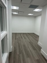 4008-4300 Legendary Dr, Destin, FL à louer Photo intérieure– Image 2 sur 14