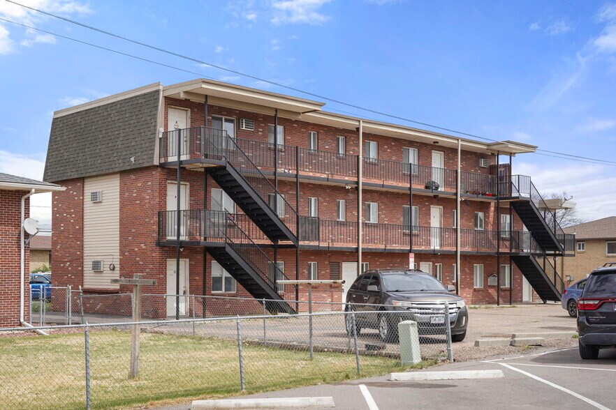 640 Jessup St, Brighton, CO à vendre - Photo de l’immeuble – Image 1 sur 12
