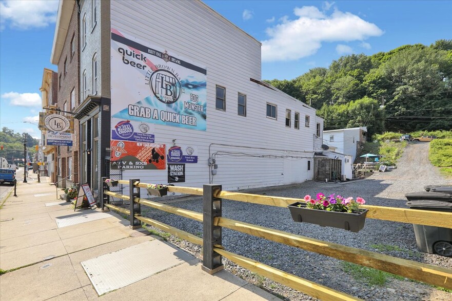 115 Sunbury St, Minersville, PA à vendre - Photo de l’immeuble – Image 3 sur 26
