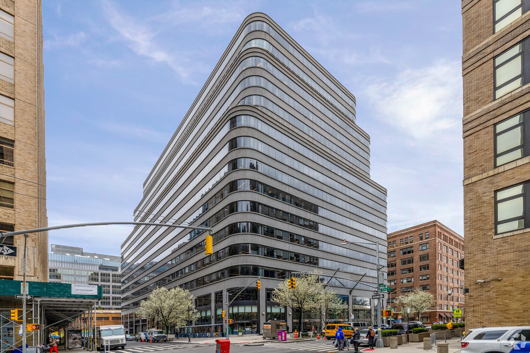375 Hudson St, New York, NY à louer Photo de l’immeuble– Image 1 sur 6