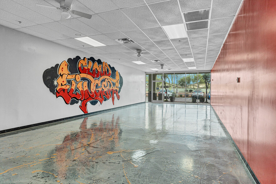 12370 N 83rd Ave, Peoria, AZ à louer - Photo intérieure – Image 2 sur 16