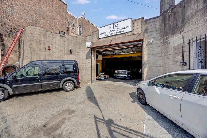 46-48 4th St, Passaic, NJ à vendre - Photo de l’immeuble – Image 2 sur 17