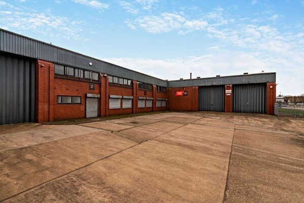 Parkside Ln, Leeds à louer - Photo de l’immeuble – Image 2 sur 2