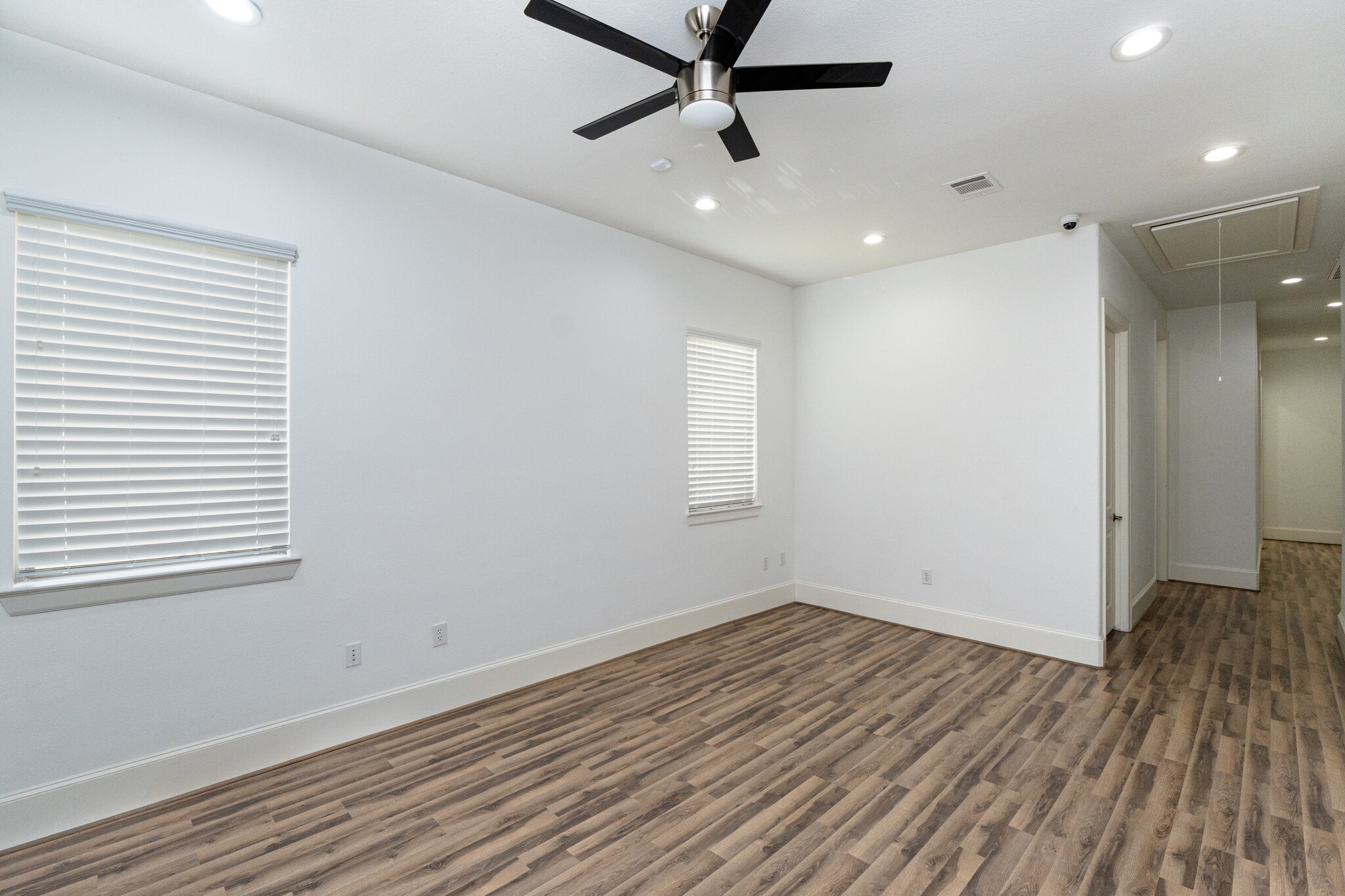 12262 Queenston Blvd, Houston, TX à louer Photo intérieure– Image 1 sur 14