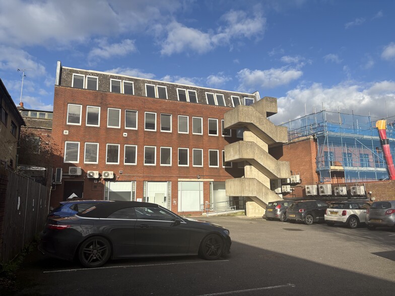 54-56 Victoria St, St Albans à vendre - Photo de l’immeuble – Image 3 sur 10