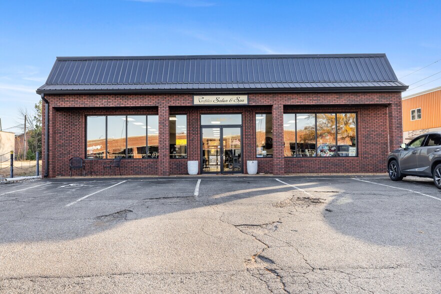 1301 Chestnut St, Murray, KY à vendre - Photo de l’immeuble – Image 2 sur 11