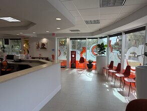1000 Park Centre Blvd, Miami, FL à louer Photo intérieure– Image 1 sur 64