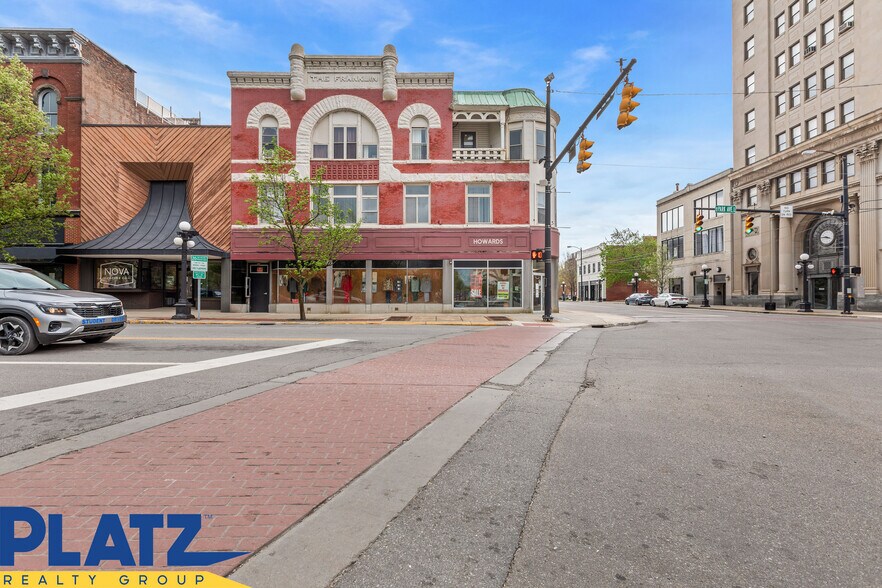106 N Park Ave, Warren, OH à vendre - Photo de l’immeuble – Image 3 sur 14
