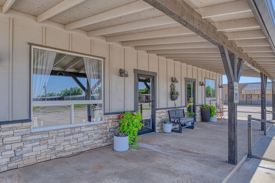 91 Monroe Ave NE, Piedmont, OK à vendre - Photo de l’immeuble – Image 2 sur 31