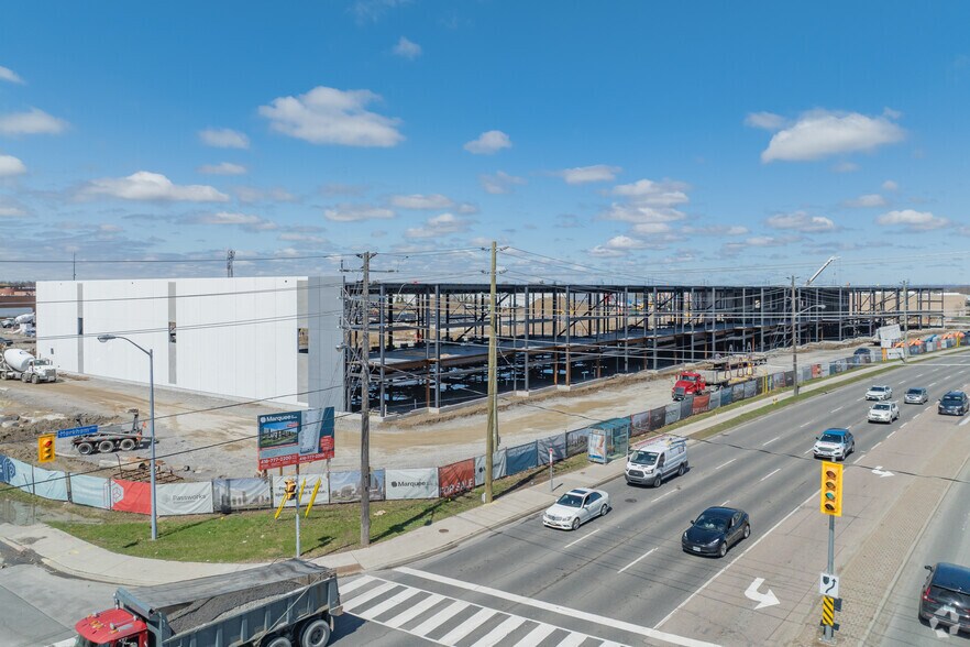 3250-3260 Markham Rd, Toronto, ON à louer - Photo de l’immeuble – Image 3 sur 4