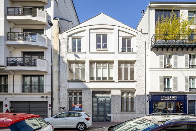 Plus de détails pour 47 Rue Louise Michel, Levallois-Perret - Bureau à louer