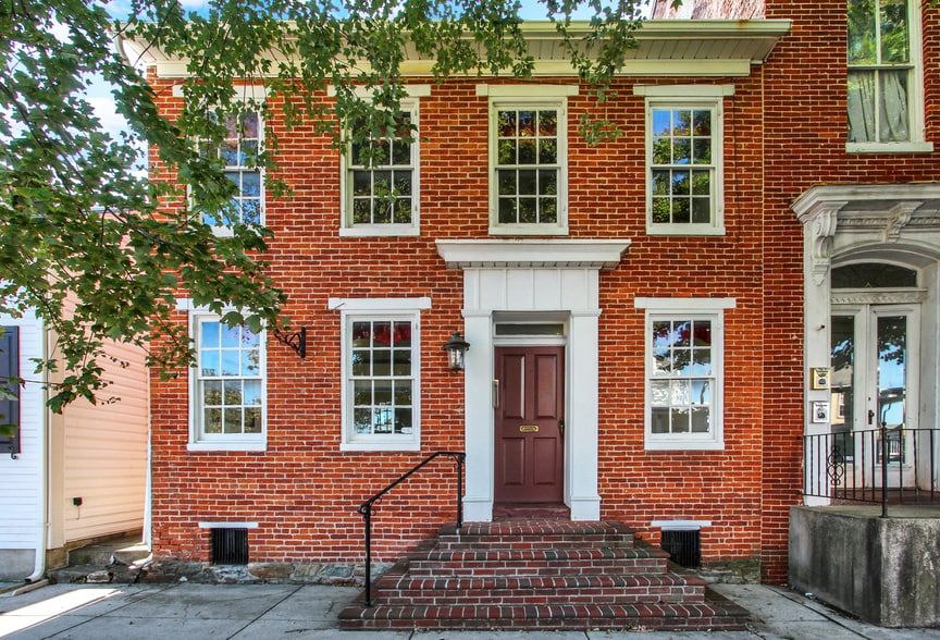 209 Broadway, Hanover, PA à vendre - Photo principale – Image 1 sur 16